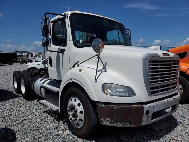  Salvage Freightliner M2