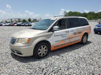  Salvage Chrysler Minivan