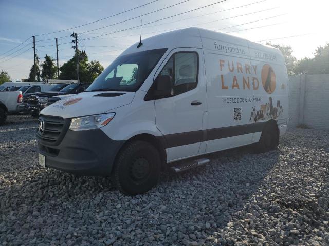  Salvage Mercedes-Benz Sprinter