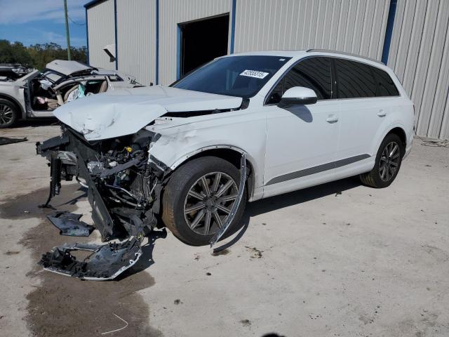  Salvage Audi Q7