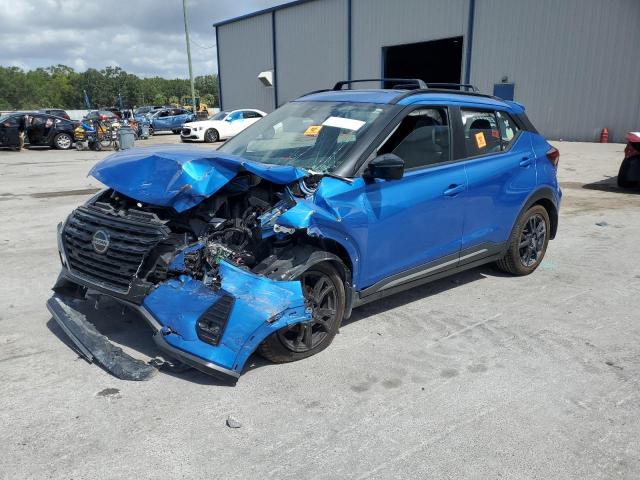  Salvage Nissan Kicks