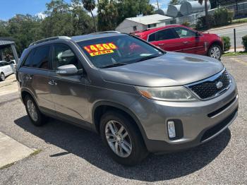  Salvage Kia Sorento