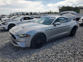  Salvage Ford Mustang