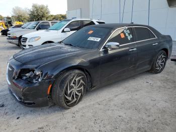  Salvage Chrysler 300