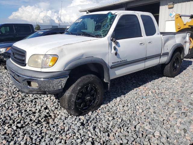  Salvage Toyota Tundra