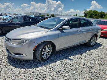  Salvage Chrysler 200