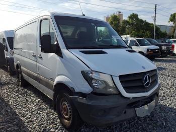  Salvage Mercedes-Benz Sprinter