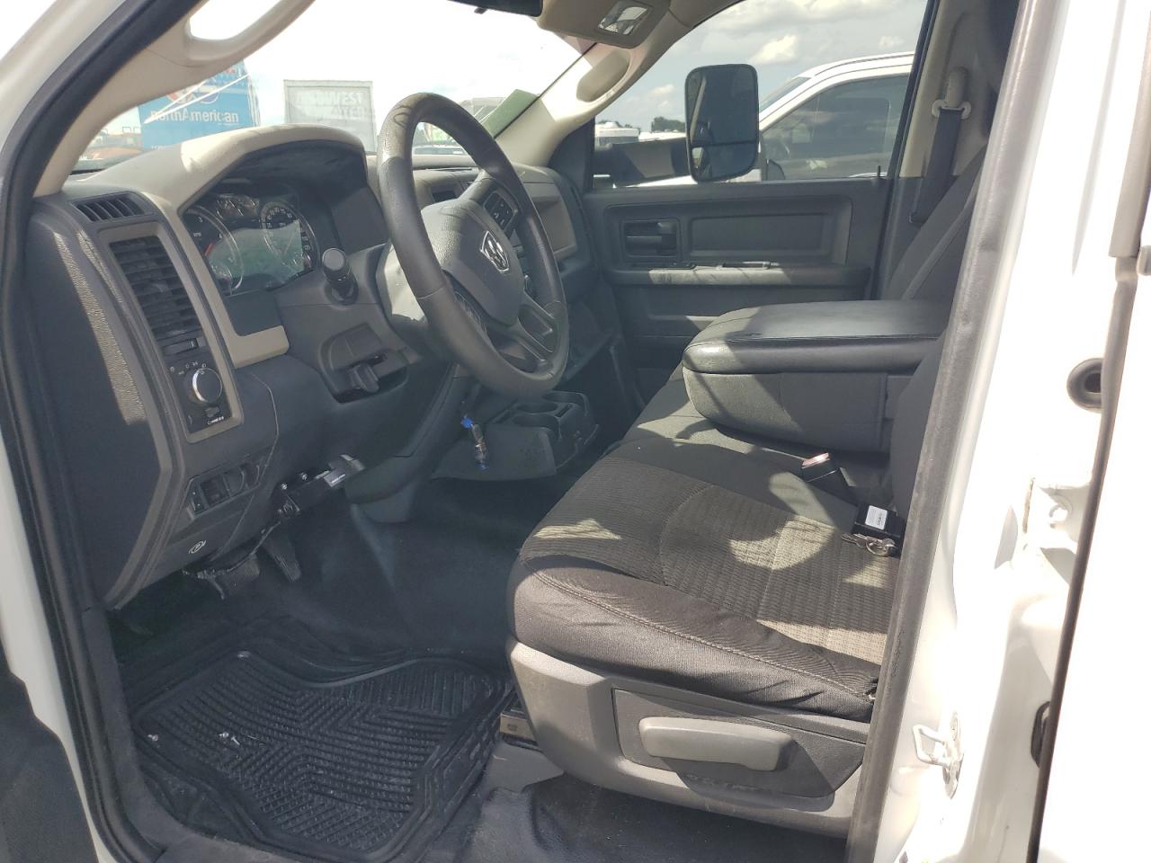 Dodge Ram 3500 St Image 2