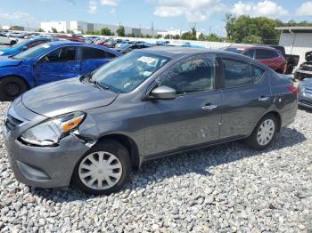  Salvage Nissan Versa