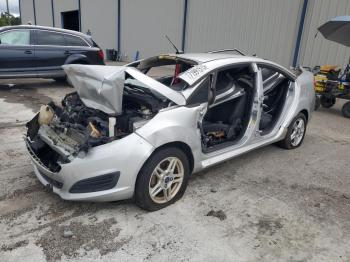  Salvage Ford Fiesta