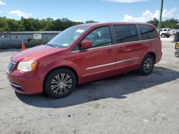  Salvage Chrysler Minivan