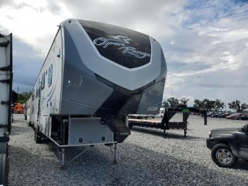  Salvage Highland Ridge Trailer