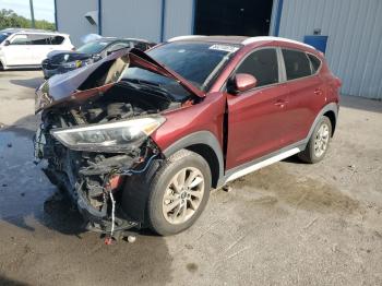  Salvage Hyundai TUCSON