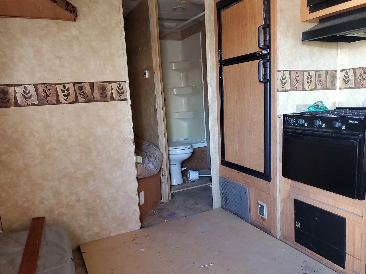 Sprinter Trailer Image 7