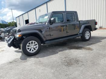  Salvage Jeep Gladiator