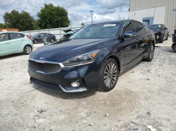 Salvage Kia Cadenza