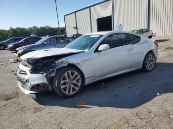  Salvage Hyundai Genesis