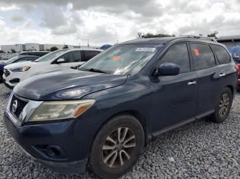  Salvage Nissan Pathfinder