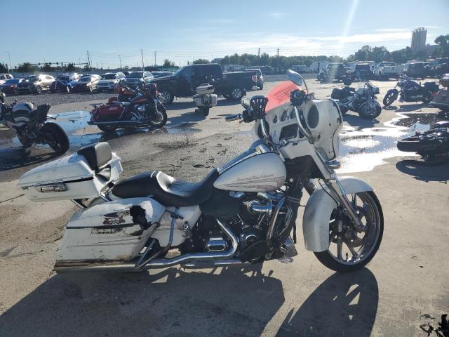  Salvage Harley-Davidson Fl