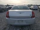 Chrysler 300 Image 9