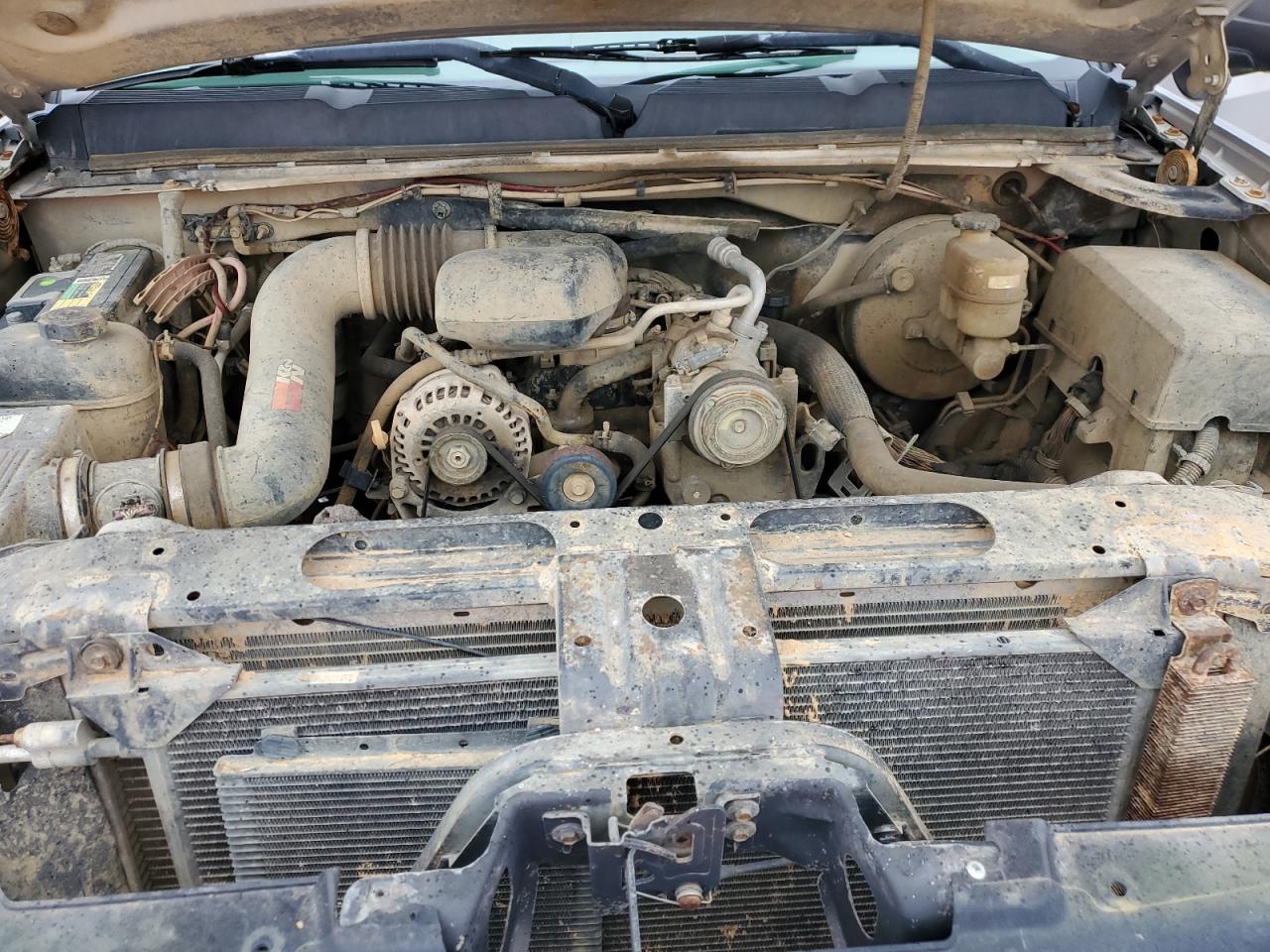 Chevrolet Silverado C1500 Image 10