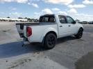 Nissan Frontier Crew Cab Le Image 11