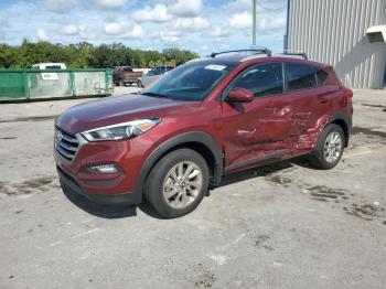  Salvage Hyundai TUCSON