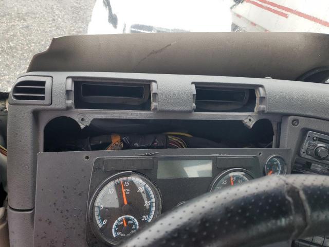 Freightliner Cascadia 1 Image 9