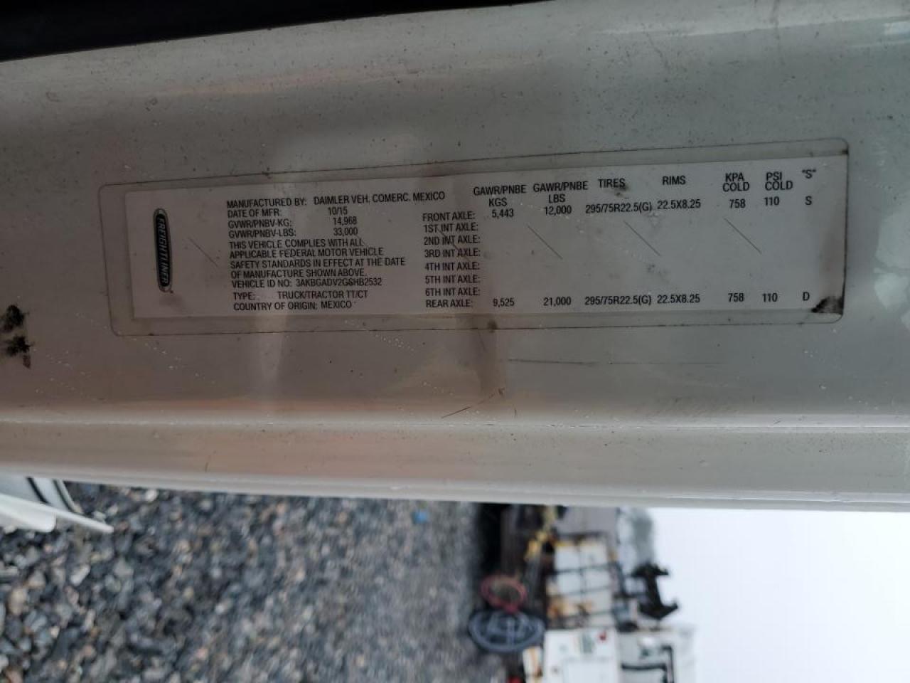 Freightliner Cascadia 1 Image 8