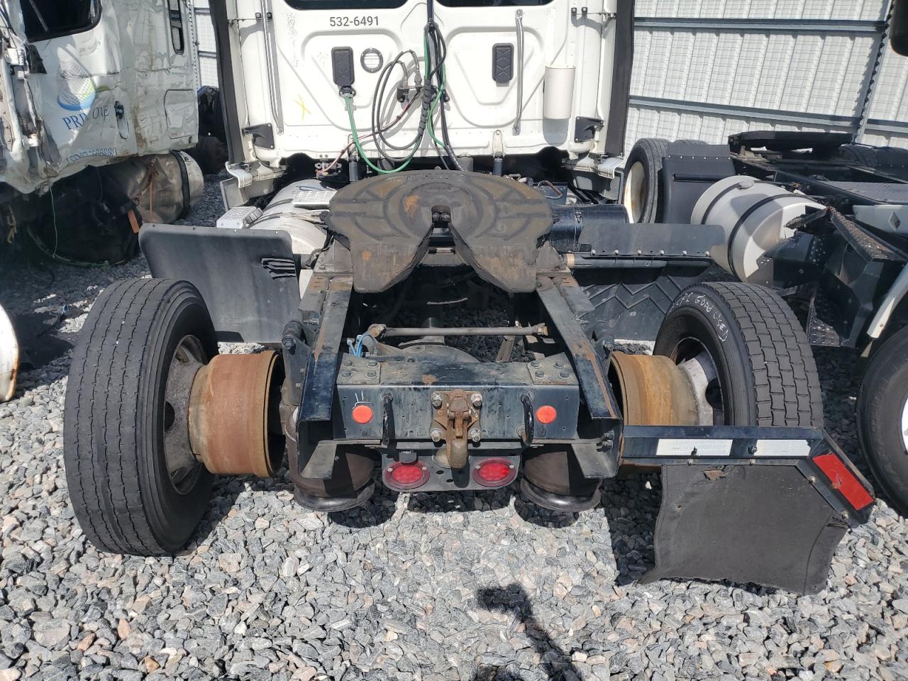 Freightliner Cascadia 1 Image 6