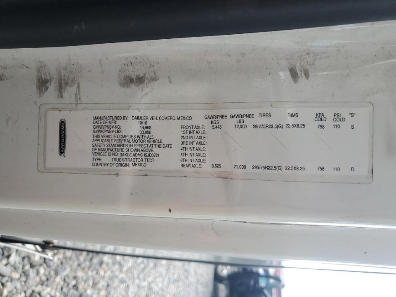 Freightliner Cascadia 1 Image 9