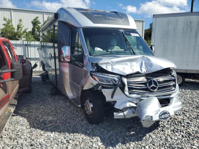  Salvage Mercedes-Benz Sprinter
