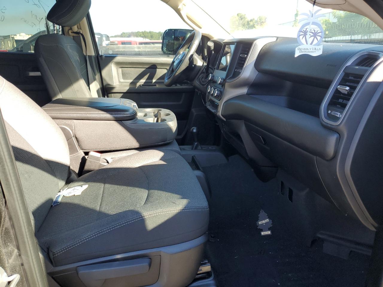 Ram 3500 Tradesman Image 4