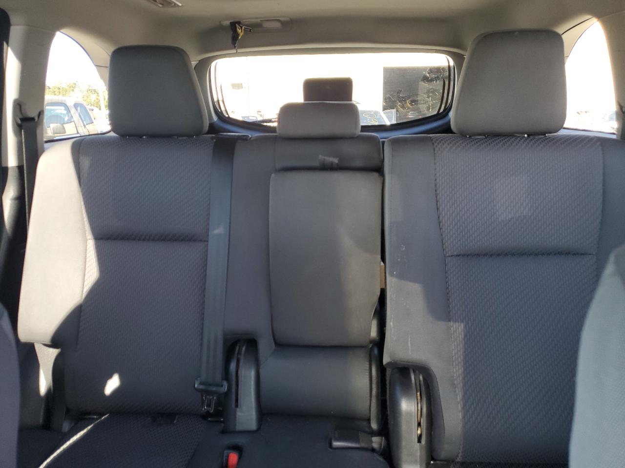 Toyota Highlander Le Image 12