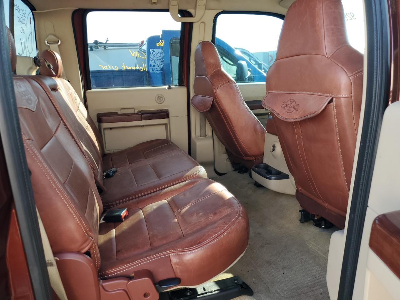 Ford F-450 Super Duty Image 9