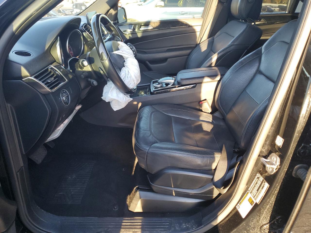 Mercedes-Benz GLE 350 Image 9