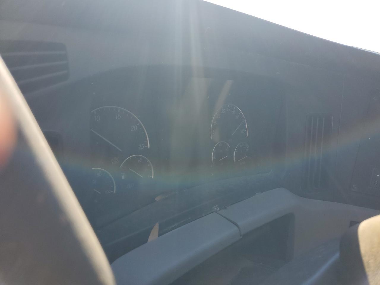 Freightliner Cascadia 1 Image 2