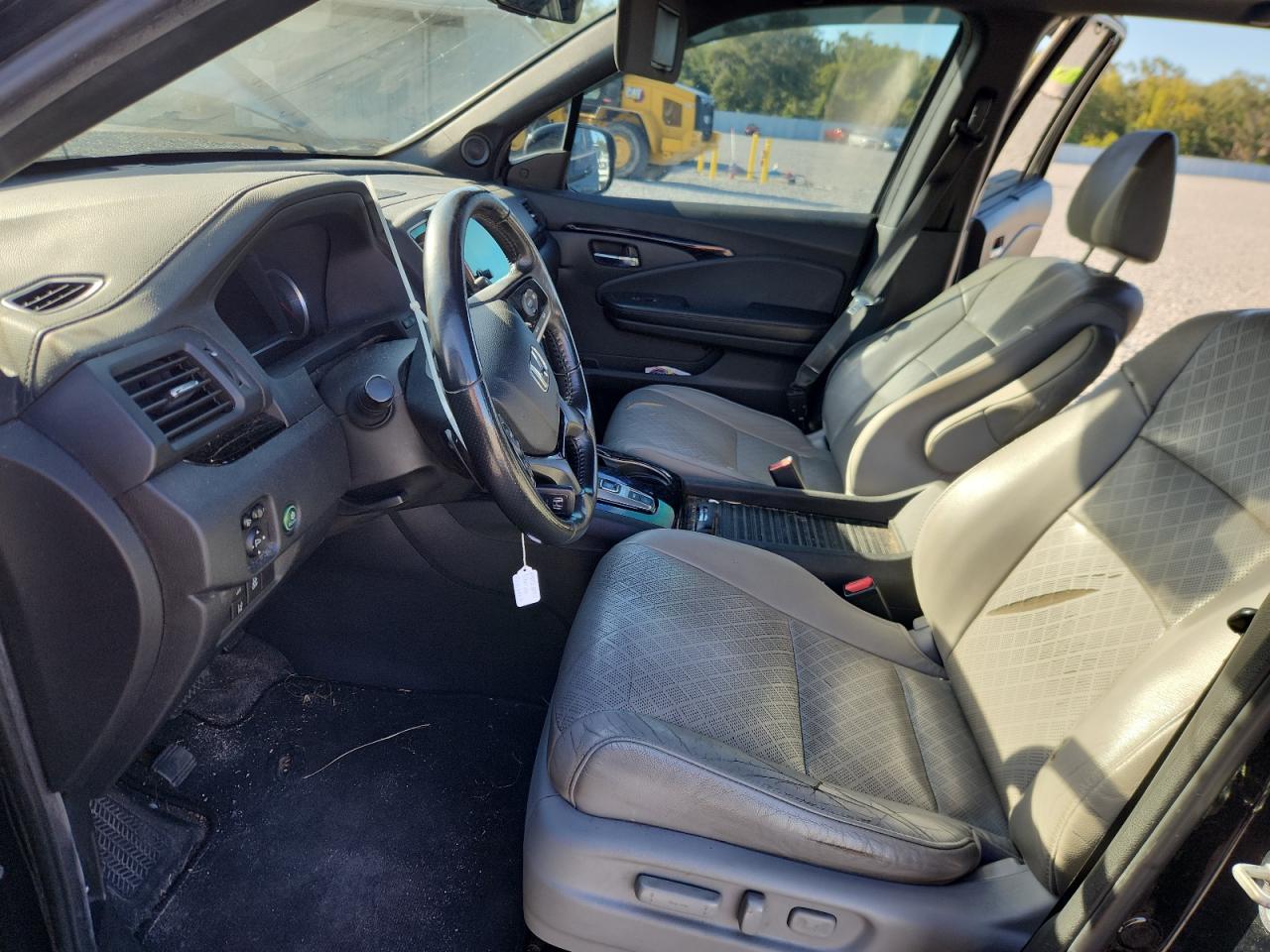 Honda Passport Touring Image 4