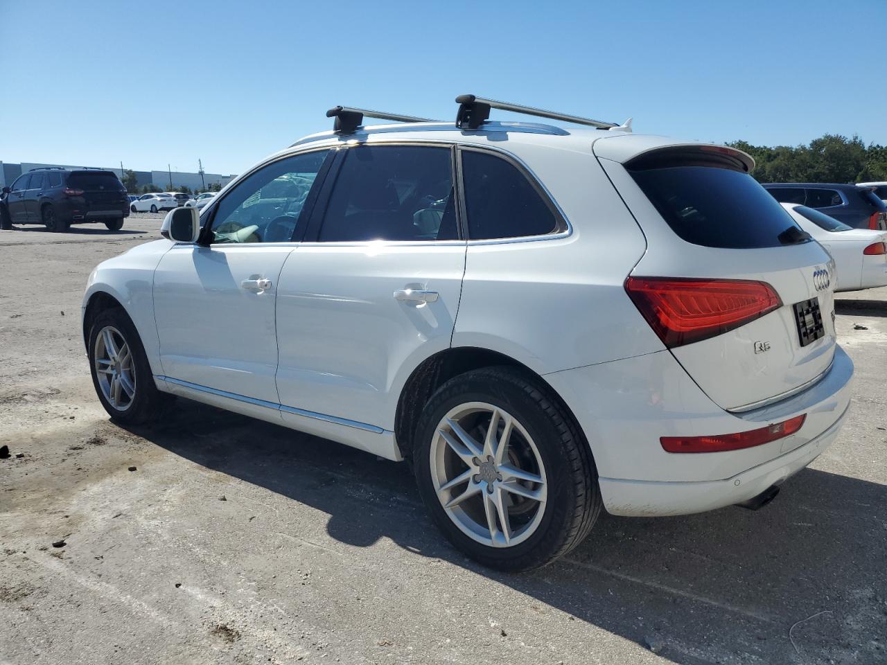 Audi Q5 Premium Plus Image 13