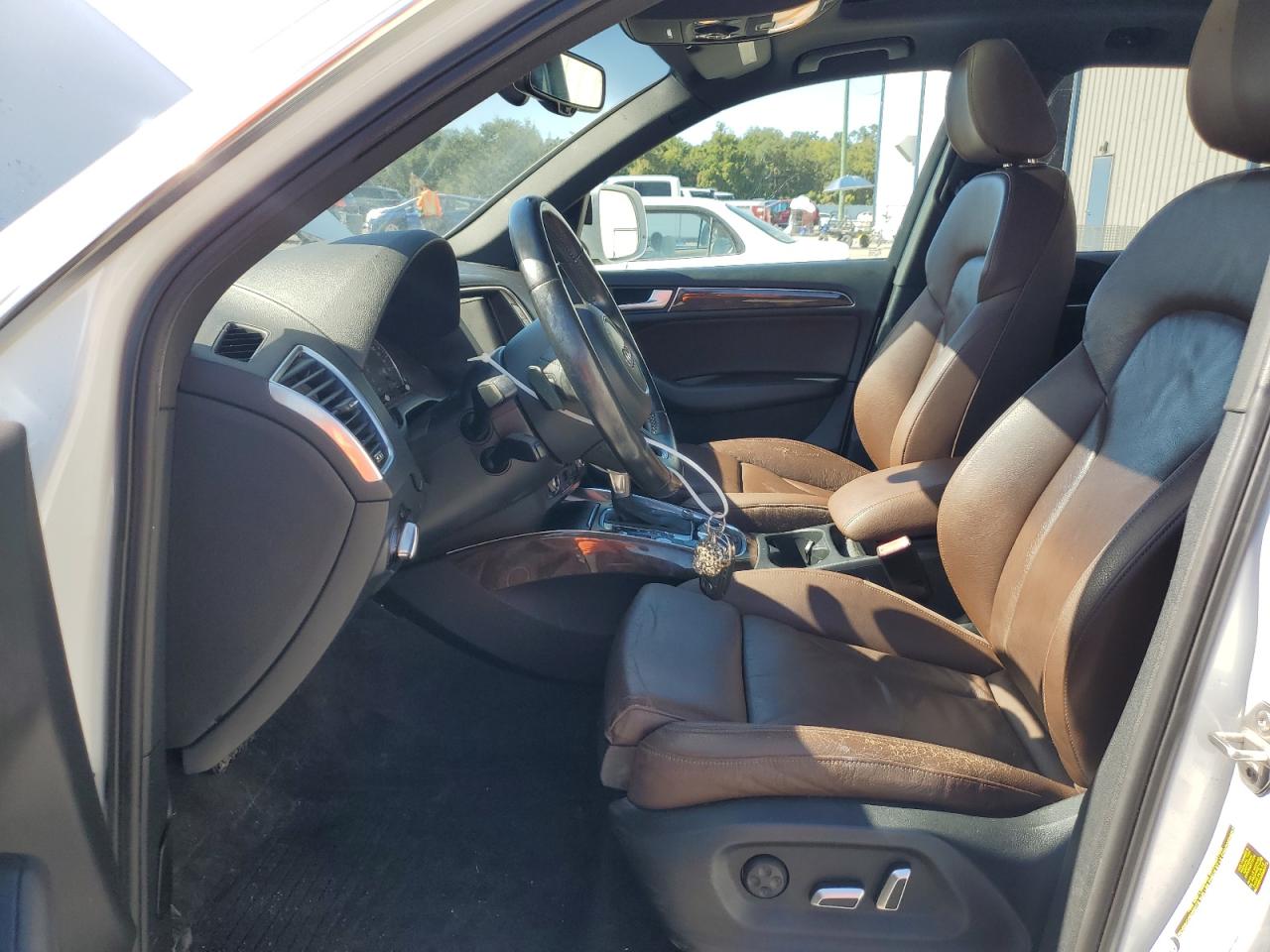 Audi Q5 Premium Plus Image 8