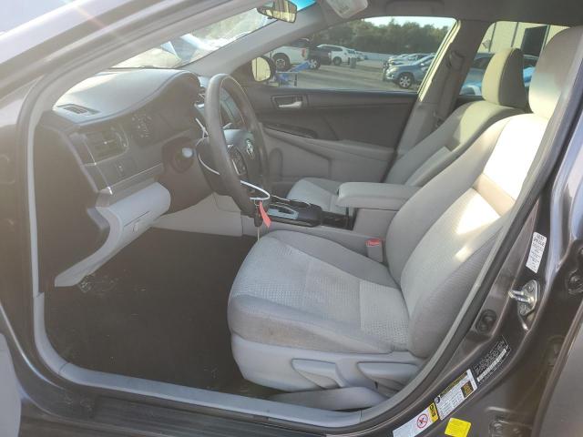 Toyota Camry L Image 10