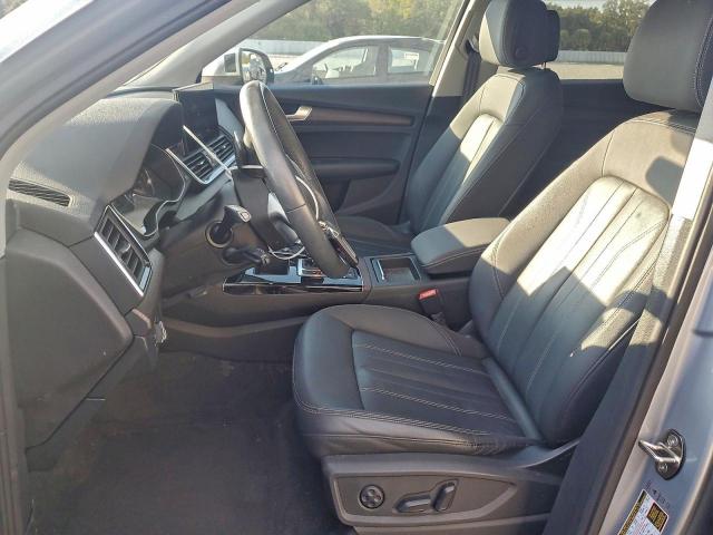 Audi Q5 Premium Image 4