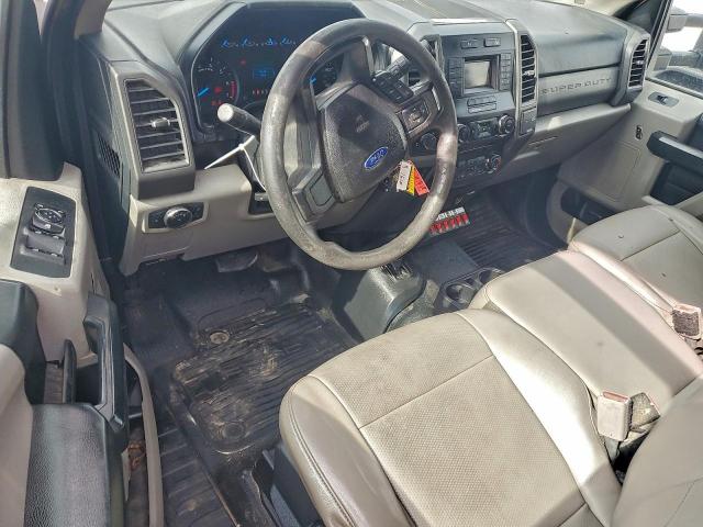 Ford F-350 Super Duty Image 10