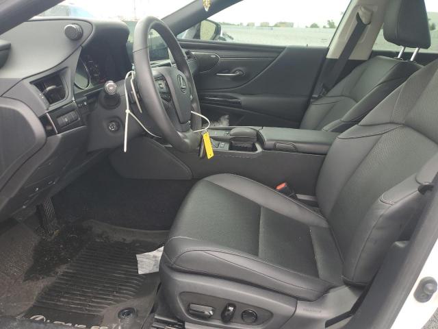 Lexus Es 300h Base Image 3