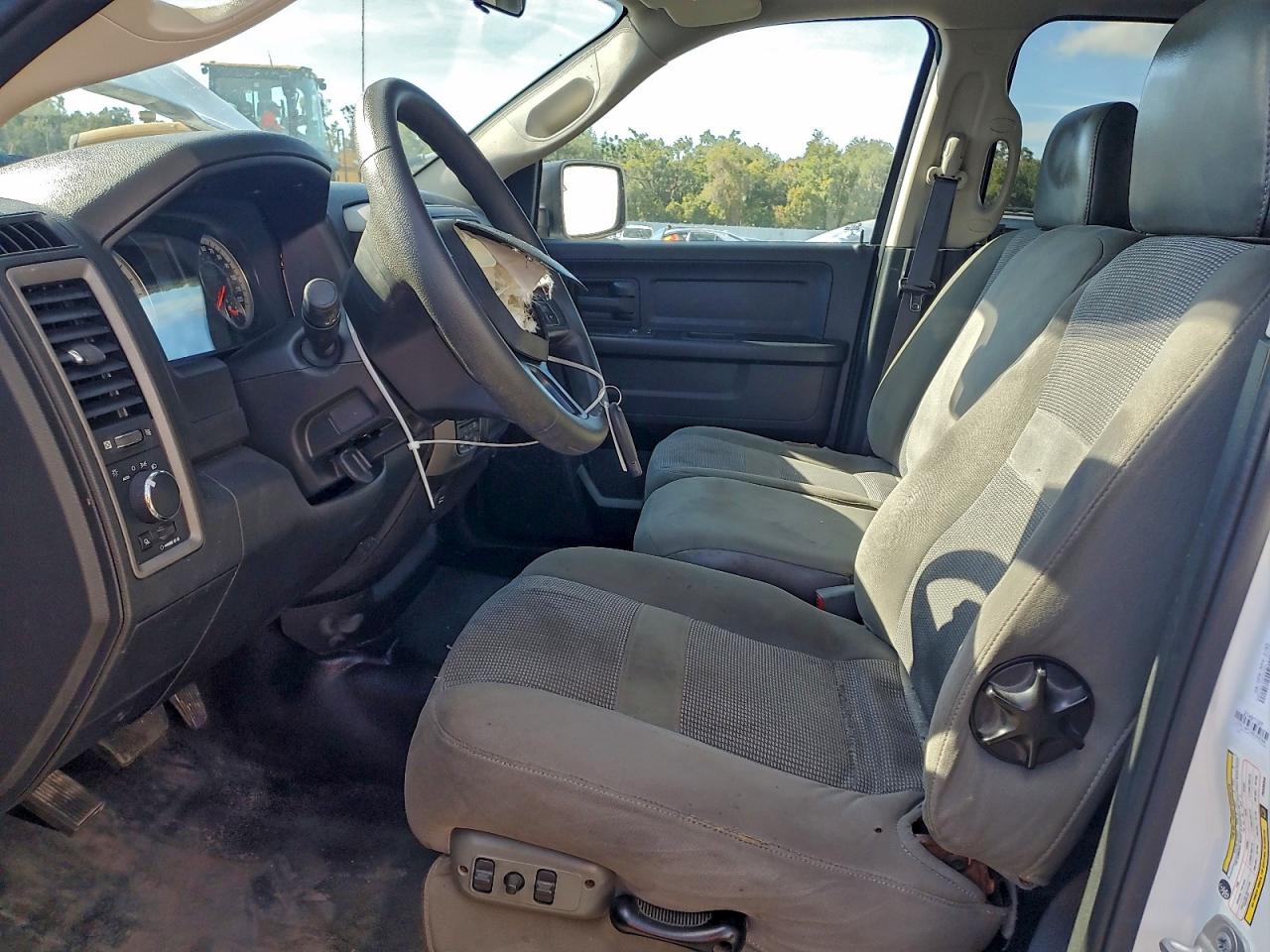 Ram 1500 Tradesman Image 5