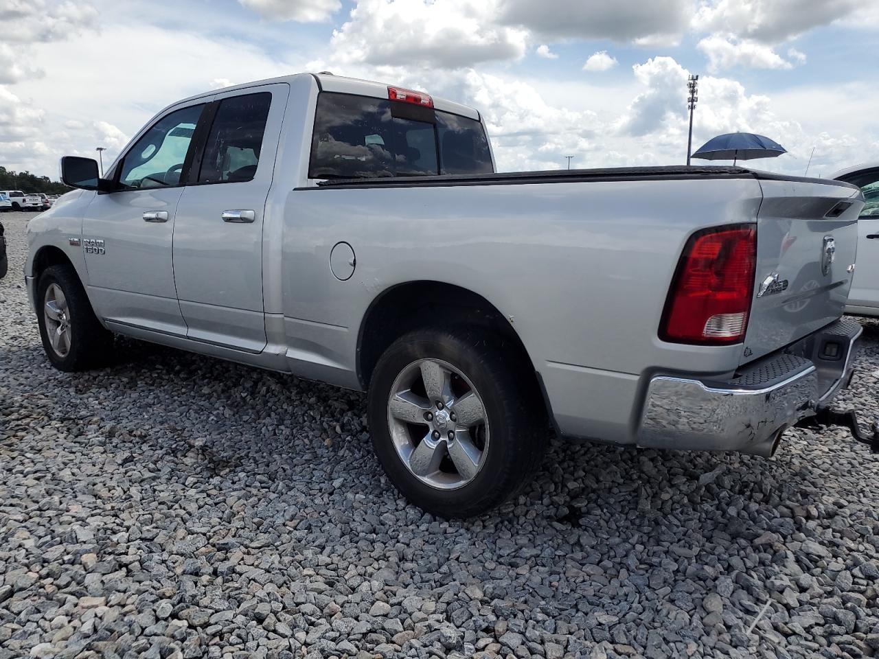 Ram 1500 Slt Image 4