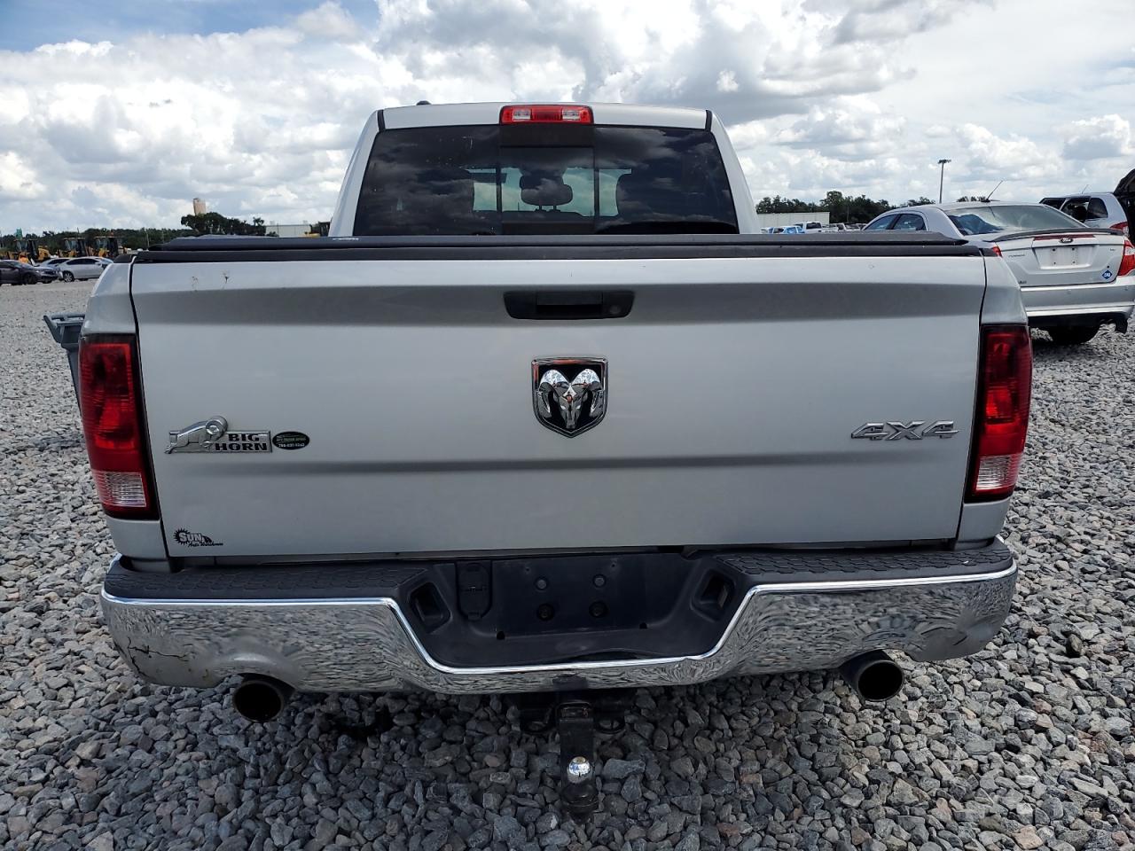 Ram 1500 Slt Image 7