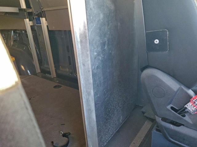 Mercedes-Benz Sprinter 2500 Image 11