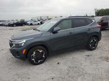  Salvage Kia Seltos