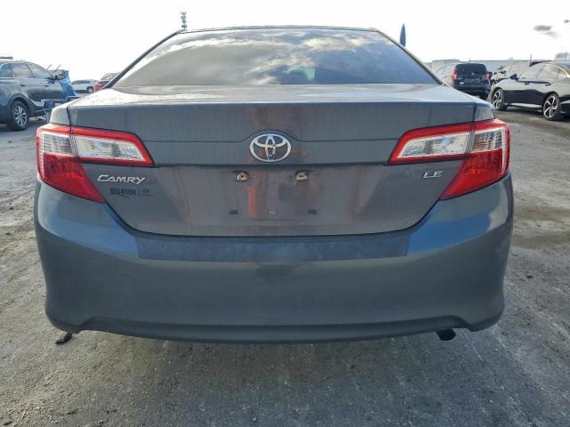 Toyota Camry L Image 7